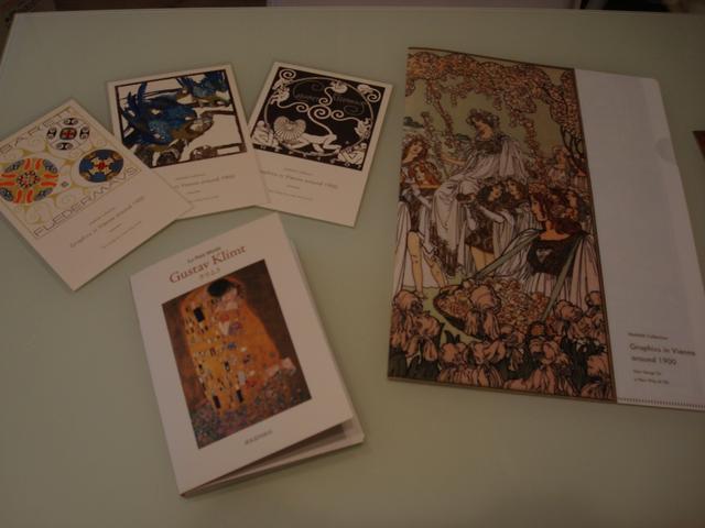画像: 展覧会グッズいろいろあります