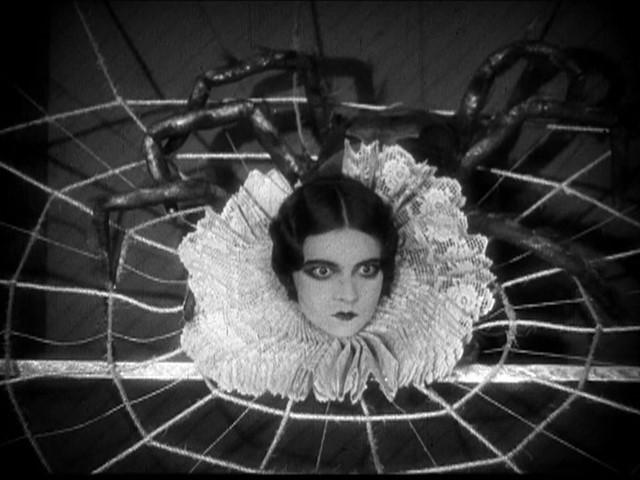 画像: 『見世物』(1927/アメリカ映画/76 分/サイレント映画/BD) 監督:トッド・ブラウニング 出演:ジョン・ギルバート、ルネ・アドレー、ライオネル・バリモア