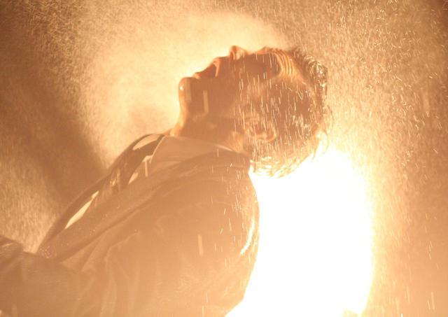 画像1: ©TETSUO THE BULLET MAN GROUP 2009