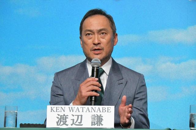 画像2: 《映画『Fukushima50(フクシマフィフティ)』クランクアップ記者会見 概要》 ◆日時:4月17日(水) ◆場所:リーガロイヤルホテル東京 ◆登壇者:佐藤浩市、渡辺謙、 株式会社KADOKAWA水上繁雄プロデューサー、椿宣和プロデューサー