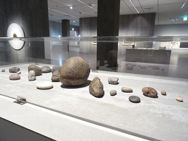 画像: Untitled stone from Tama river in Tokyo 1976