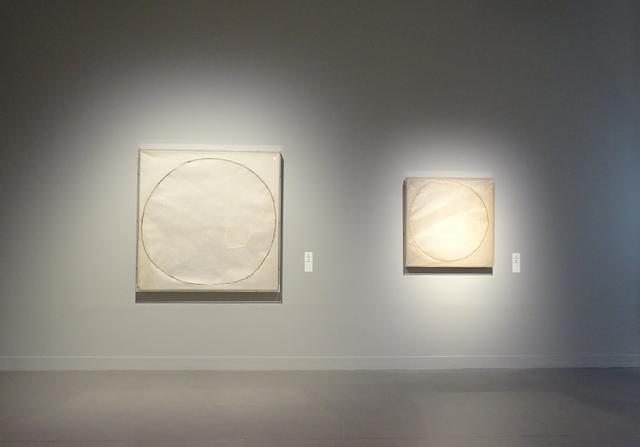 画像: 物と言葉 Mono to Kotoba Washi, 130.4x130cm(left) 86x86cm(right) 1968(10th The Bienale de São Paulo)