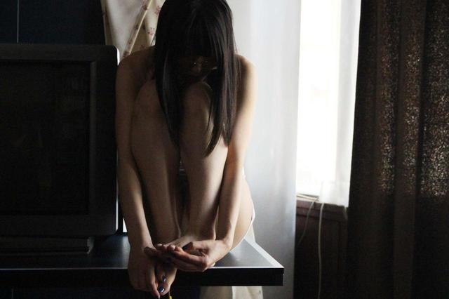 画像1: 『三つの朝』 監督 根岸里紗