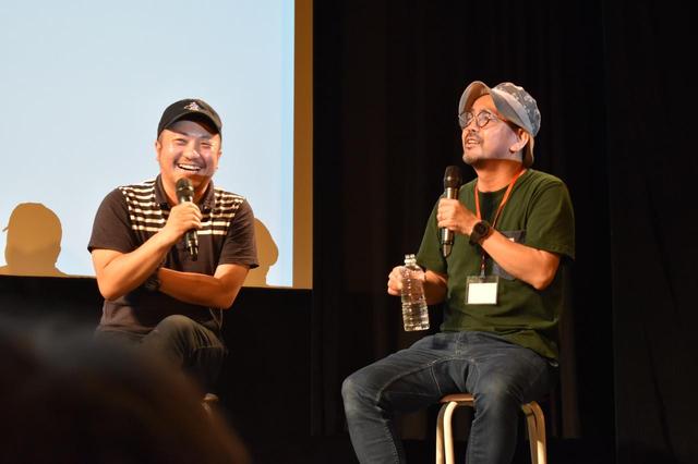 画像: 左より白石和彌監督、髙橋泉監督