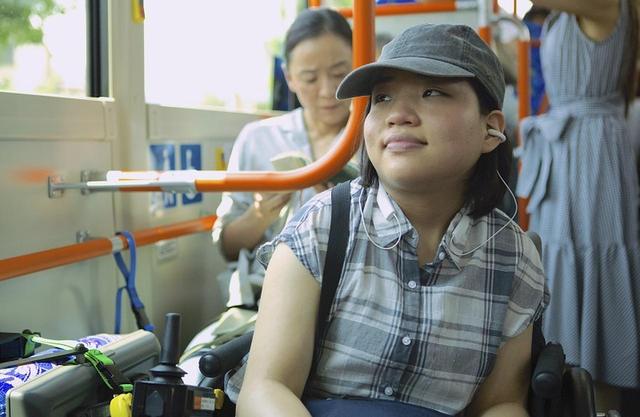 画像1: (C)37Seconds filmpartners
