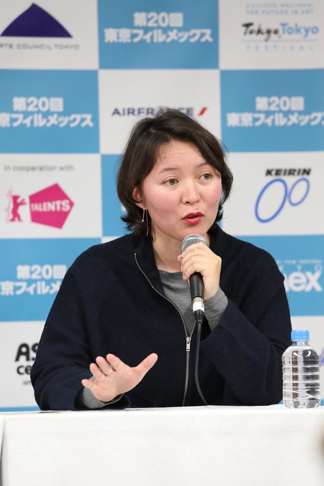 画像1: サマル・イェスリャーモワさん 撮影:明田川志保