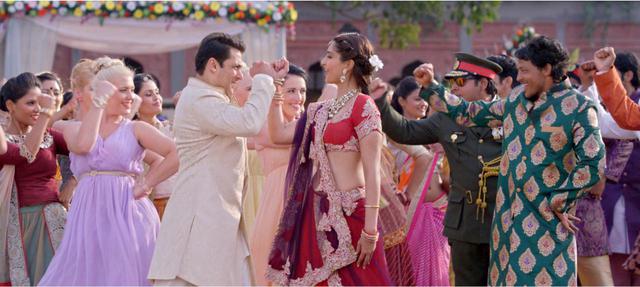 画像2: cRajshri Productions cFox Star Studios
