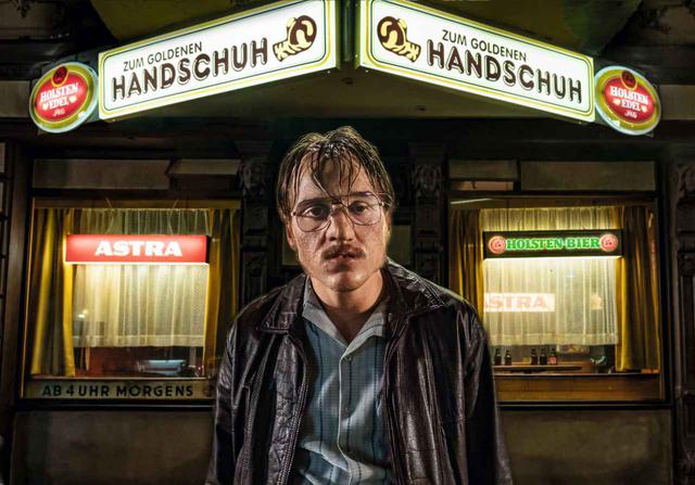 画像2: ©2019 bombero international GmbH&Co. KG/Pathé Films S.A.S./Warner Bros.Entertainment GmbH