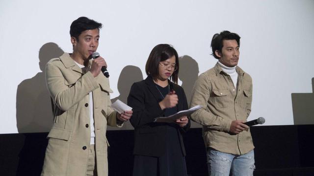 画像2: 世界が絶賛したボーイ・ミーツ・ボーイの物語『ソン・ランの響き』-レオン・レ監督、主演リエン・ビン・ファットがお揃いの衣装で登壇!初日舞台挨拶