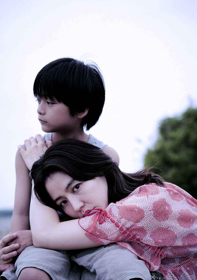 画像: 映画『MOTHER マザー』 初夏、全国公開 (C)2020「MOTHER」製作委員会