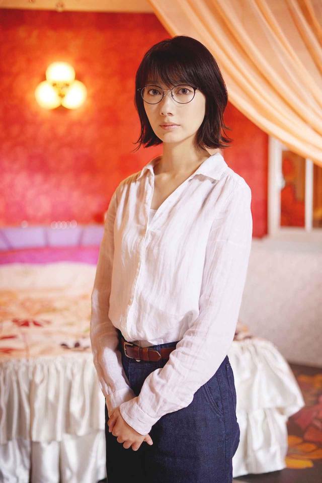 画像: ©桜木紫乃/集英社 ©2020映画「ホテルローヤル」製作委員会