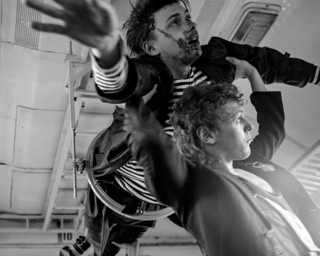 画像2: 音楽に恋した若者たちの、ひと夏の眩い輝き-ボウイ、イギー・ポップ、T・レックスなど80年代を代表する名曲が彩る青春バイオグラフィ『LETO -レト-』本編映像