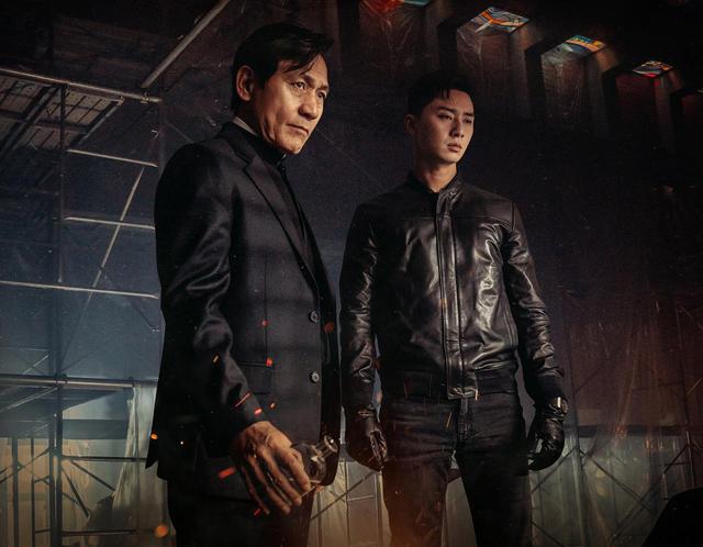 画像2: © 2020 LOTTE ENTERTAINMENT All Rights Reserved.