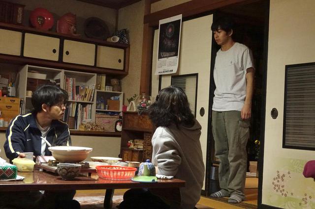 画像8: ©2020「泣く子はいねぇが」製作委員会