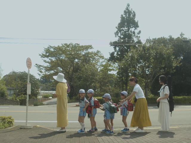 画像5: 調和と不調和を紡ぐ俳優たち