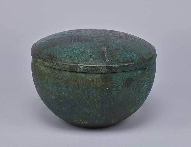 画像: 重要文化財 伊福吉部徳足比売臣骨蔵器 710(和銅 3)年 東京国立博物館蔵 Image:TNM Image Archives