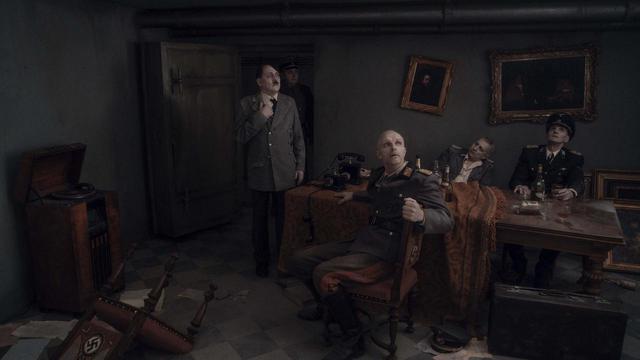 画像: 「The end」(1947-48年/油彩) ククルイニクスイ KUKRYNIKSY