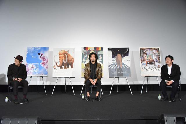 画像: 左より宮藤官九郎・青木崇高・沖田修一監督