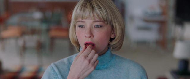 画像2: © 2019 by Swallow the Movie LLC. All rights reserved.