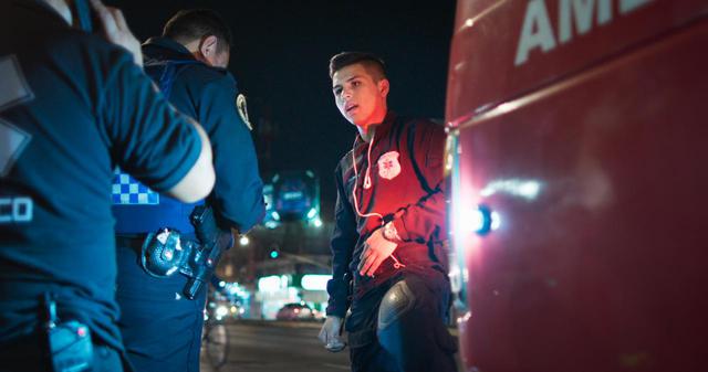 画像2: 世界の映画祭や海外メディアで絶賛! サンダンス映画祭 米国ドキュメンタリー特別審査員賞受賞! 『ミッドナイト・ファミリー』