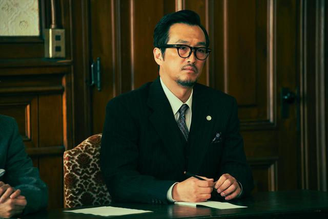 画像: 大鶴義丹 楢橋渡(内閣法制局長)
