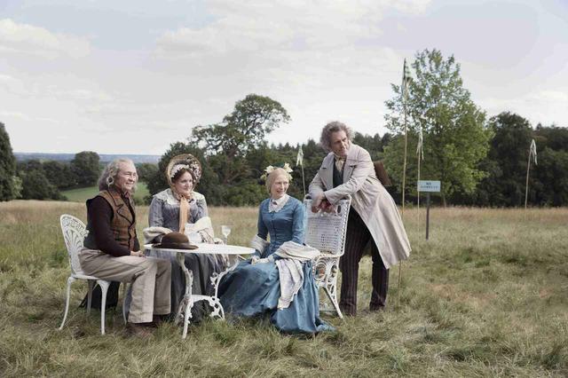 画像1: (c)2019 Dickensian Pictures, LLC and Channel Four Television Corporation