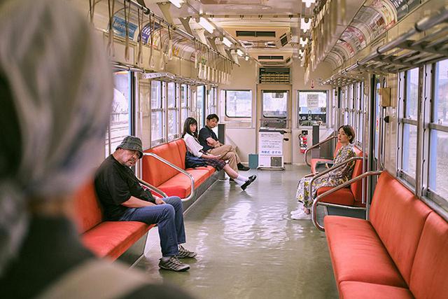 画像1: 『Life in a Box』場面写真 © 2019 HBO Pacific Partners, v.o.f. HBO and HBO Asia Originals are service marks of Home Box Office, Inc. FOOD LORE is a service mark of HBO Pacific Partners, v.o.f. Used with permission. © 2019 HBO Asia. All rights reserved.