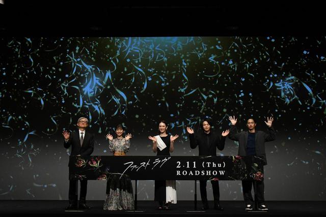 画像2: ■日時:1月12日(火) ■会場:東京ポートシティ竹芝1Fポートホール (〒105-7501東京都港区海岸1丁目7−1 東京ポートシティ竹芝 オフィスタワー1階) ■登壇者:北川景子、中村倫也、芳根京子、窪塚洋介、堤幸彦監督 (敬称略)