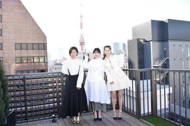 画像1: 左より岨手由貴子監督、門脇麦、水原希子