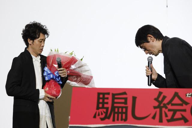 画像4: 【日時】4月9日(金)18:10〜18:30(上映後舞台挨拶) 【場所】 大阪ステーションシティシネマ スクリーン 1 <キャパ 500・客席 50%> (大阪市北区梅田 3 丁目1番3号ノースゲートビル 11F) 【登壇者】 大泉洋、吉田大八監督 MC:津田なおみ