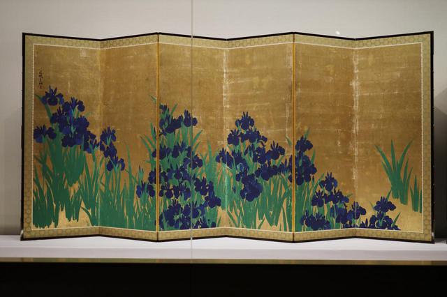 画像: 尾形光琳 燕子花図屏風 江戸時代18世紀 根津美術館蔵 国宝 左隻