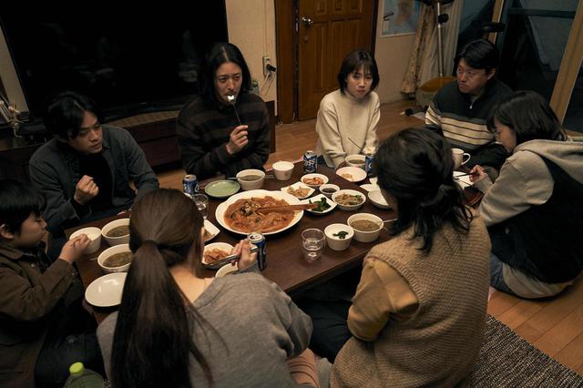 画像4: 池松壮亮、オダギリジョーがソウルで出会った 韓国の3兄妹と共に旅する--石井裕也監督による誰も見たことのない"アジアの家族映画"『アジアの天使』場面写真が解禁!
