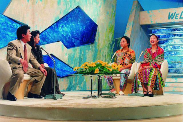 画像: TV「新婚さんいらっしゃい」出演も