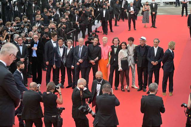 画像3: ウェス・アンダーソン監督の記念すべき第10作目で、想像がつかない豪華キャストの共演が実現!最新作『フレンチ・ディスパッチ』で、カンヌが大絶賛!大熱狂!