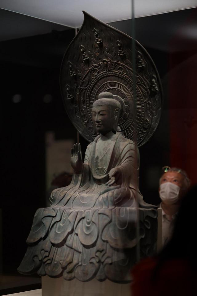 法隆寺の至宝 : 昭和資財帳3 金銅像 塑像 乾漆像 日本美術 文化財 小学館 法隆寺の至宝 : 昭和資財帳3 金銅像 塑像 乾漆像 日本美術 文化財