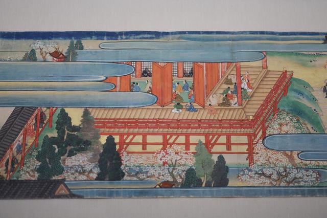 ガラスケースもなく直に見る荘厳な奈良時代の観音像、その超越した美