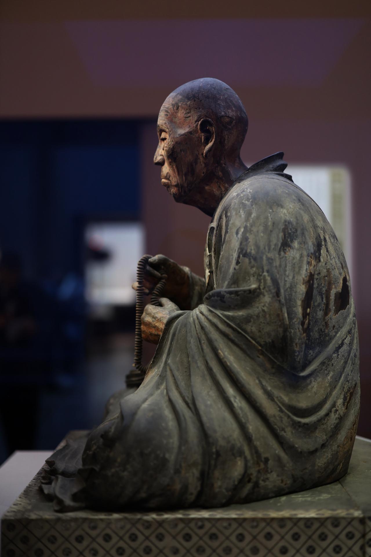 寺院収蔵品「伽羅　原木 烏木 黒檀 16号唐木仏壇：本黒檀 臨済宗妙心寺派】 江南市 | 納品事例