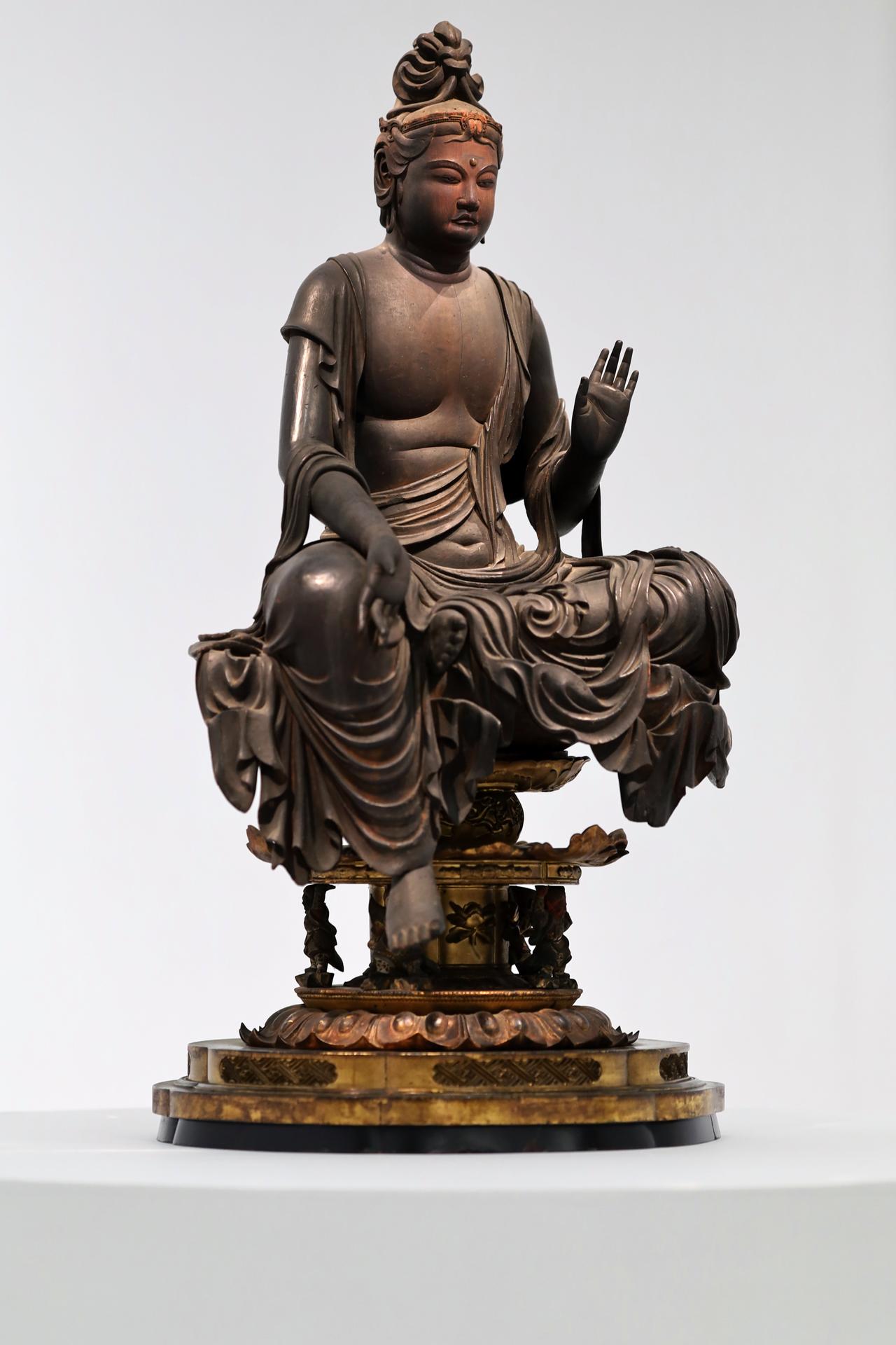 人物坐像 奈良国立博物館開館130年記念特別展「超 国宝 Oh! KOKUHO - 祈り