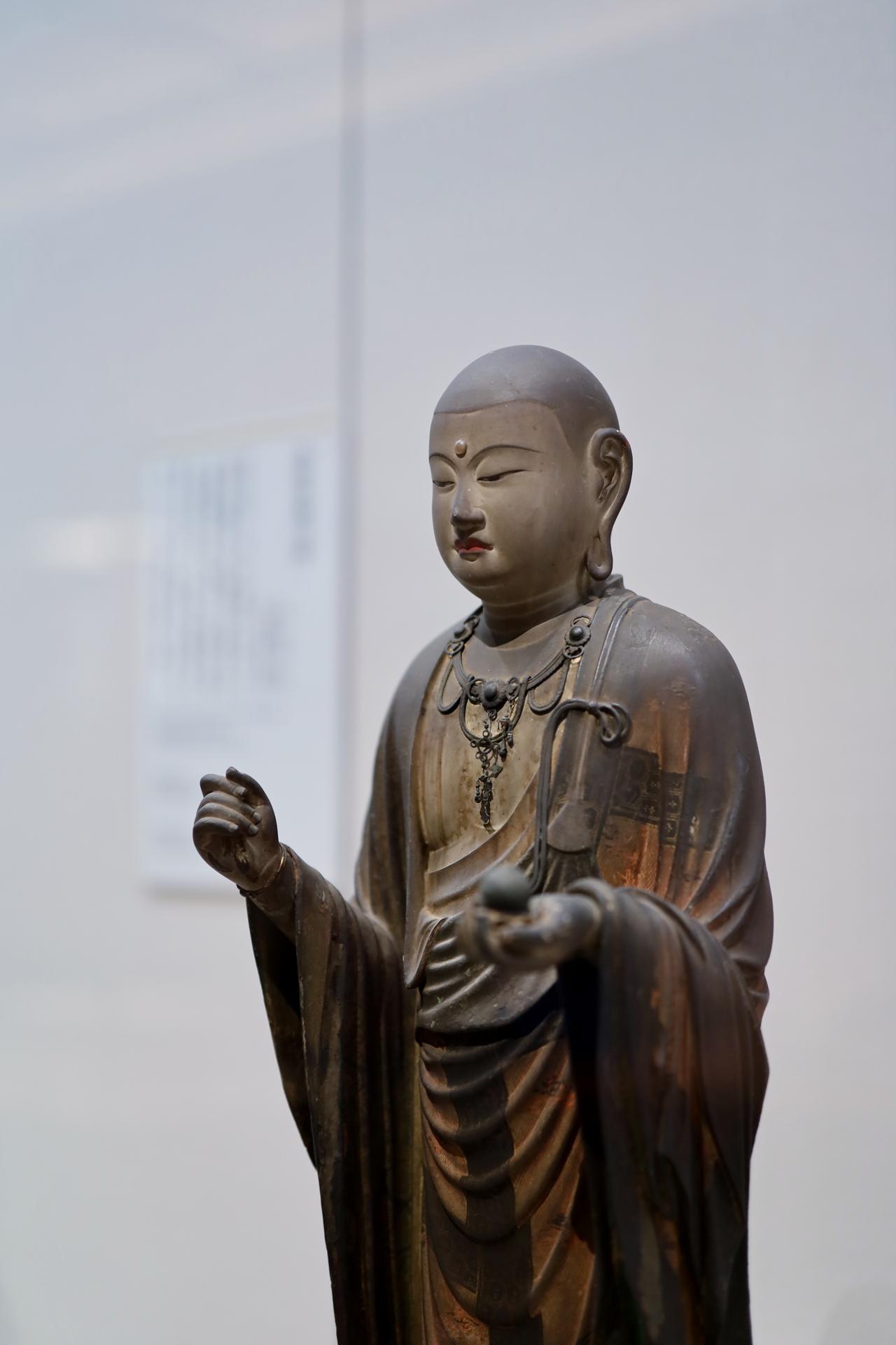 画像: 重要文化財 地蔵菩薩立像 快慶作 鎌倉時代・13世紀 奈良・東大寺 展示期間 5月20日〜6月15日