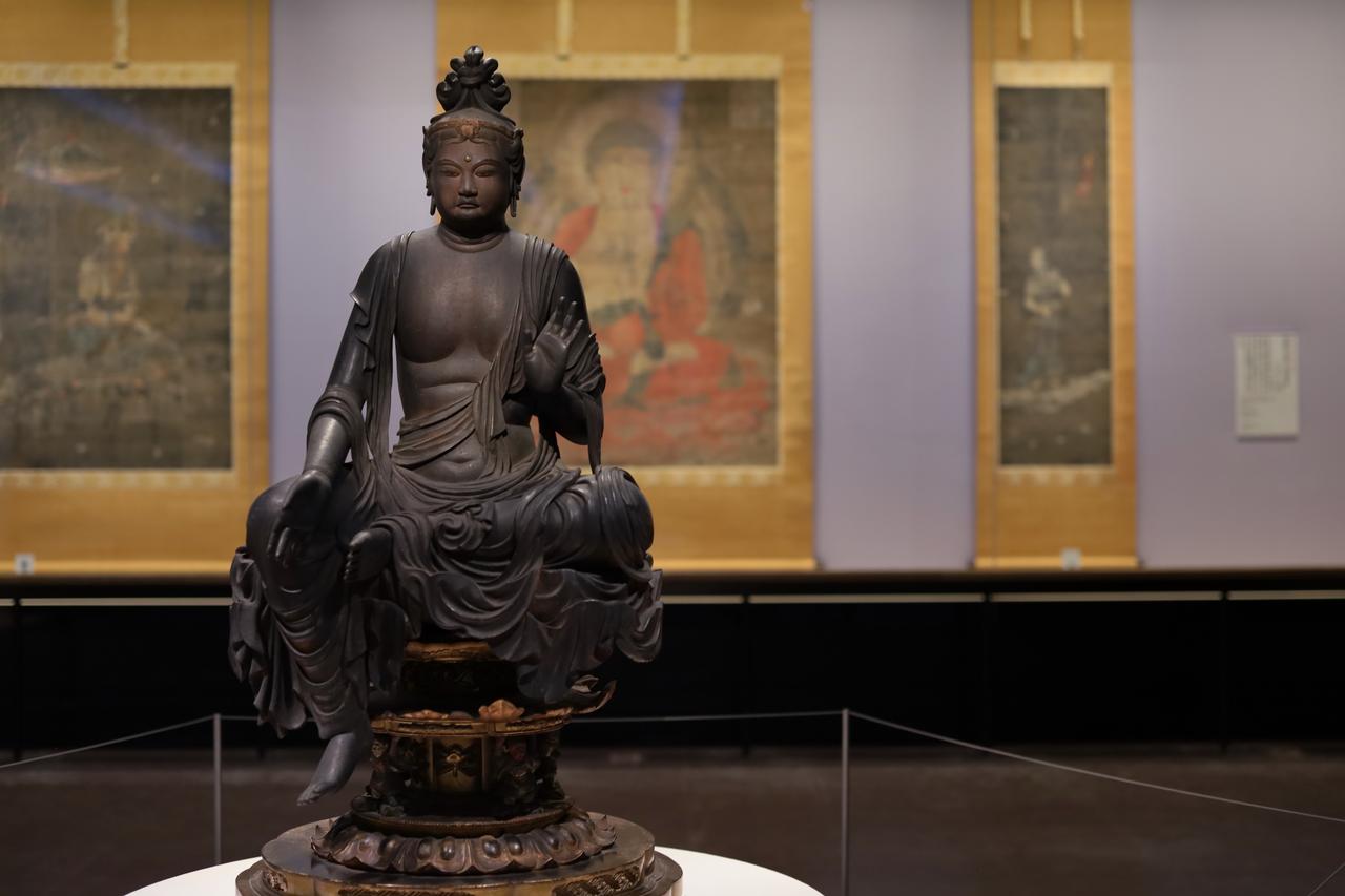 画像1: 国宝 菩薩半跏像 平安時代・8世紀 京都・宝菩提院願徳寺