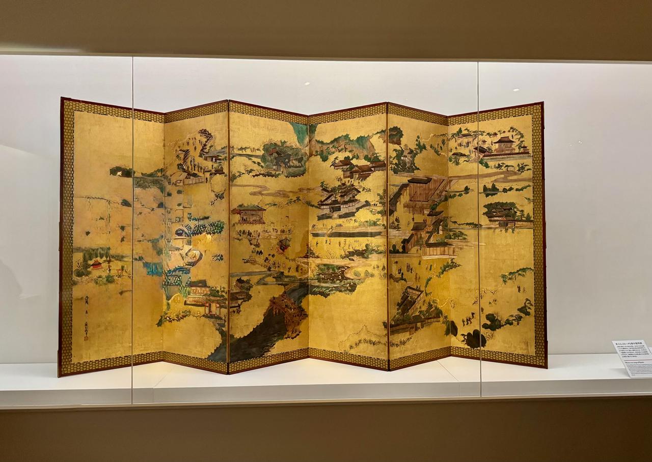 画像: 長谷川巴龍《洛中洛外図屏風》六曲一隻 紙本金地着色 江戸時代(17世紀) 「日本美術の鉱脈展 未来の国宝を探せ!」 大阪中之島美術館 内覧会にて撮影