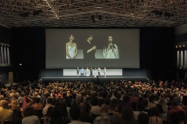 画像2: © CINÉFRANCE STUDIOS - KUMIE INC - TARANTULA - VIKTORIA PRODUCTIONS - PIO&CO - PROD LAB - MARIGNAN FILMS – 2025