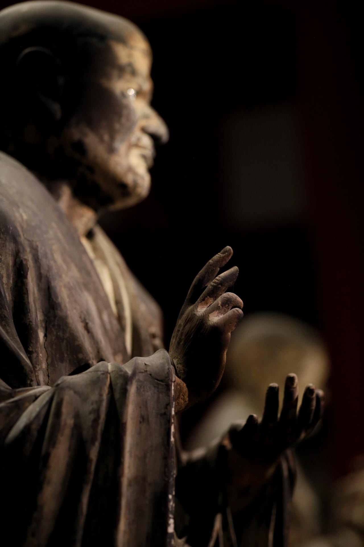 画像4: 国宝 世親菩薩立像(部分) 運慶作 鎌倉時代・建暦2年(1212)頃 奈良・興福寺蔵 北円堂安置