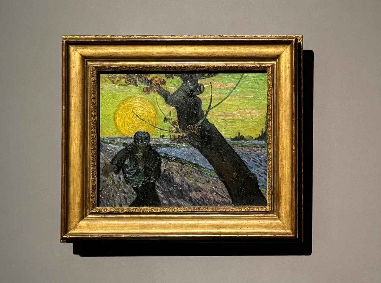 画像: フィンセント・ファン・ゴッホ《種まく人》 1888年11月 油彩、カンヴァス ファン・ゴッホ美術館、アムステルダム(フィンセント・ファン・ゴッホ財団) 「ゴッホ展 家族がつないだ画家の夢」東京都美術館報道内覧会にて撮影 photo by © cinefil