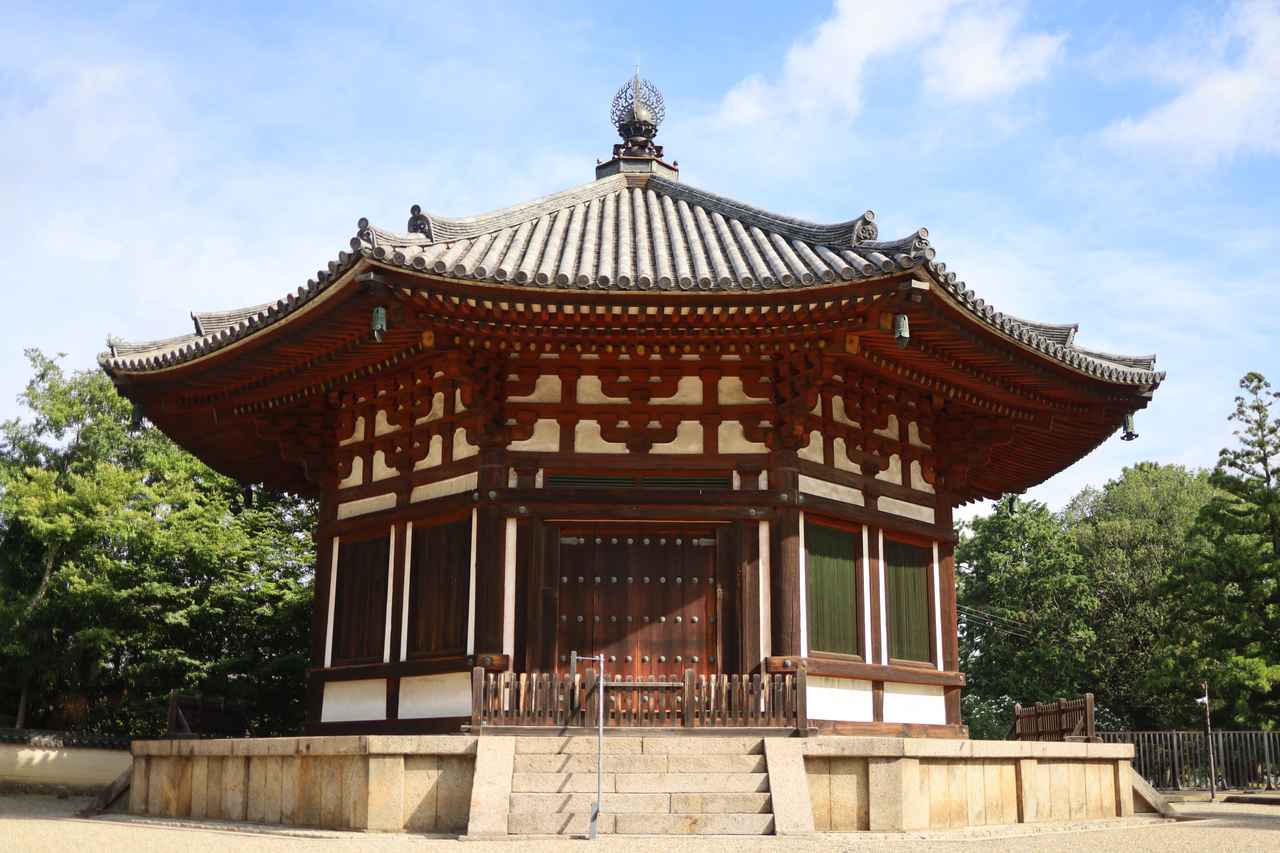 画像: 国宝 興福寺北円堂　奈良時代・養老５年(721)建立、鎌倉時代・承元４年(1210)頃再建