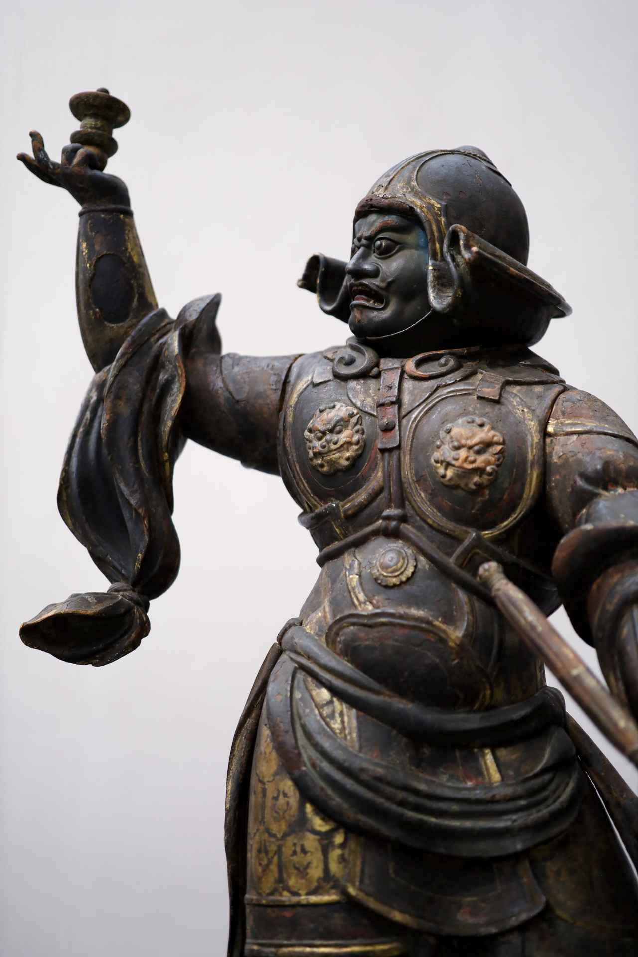 画像1: 四天王立像（多聞天）平安〜鎌倉時代・12〜13世紀 奈良国立博物館 （興福寺旧蔵）　重要文化財 令和6年度保存修理　助成：バンク・オブ・アメリカ　施工：公益財団法人美術院