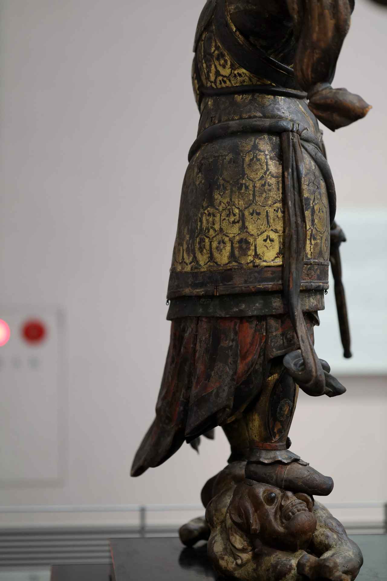 画像2: 四天王立像（多聞天）平安〜鎌倉時代・12〜13世紀 奈良国立博物館 （興福寺旧蔵）　重要文化財 令和6年度保存修理　助成：バンク・オブ・アメリカ　施工：公益財団法人美術院