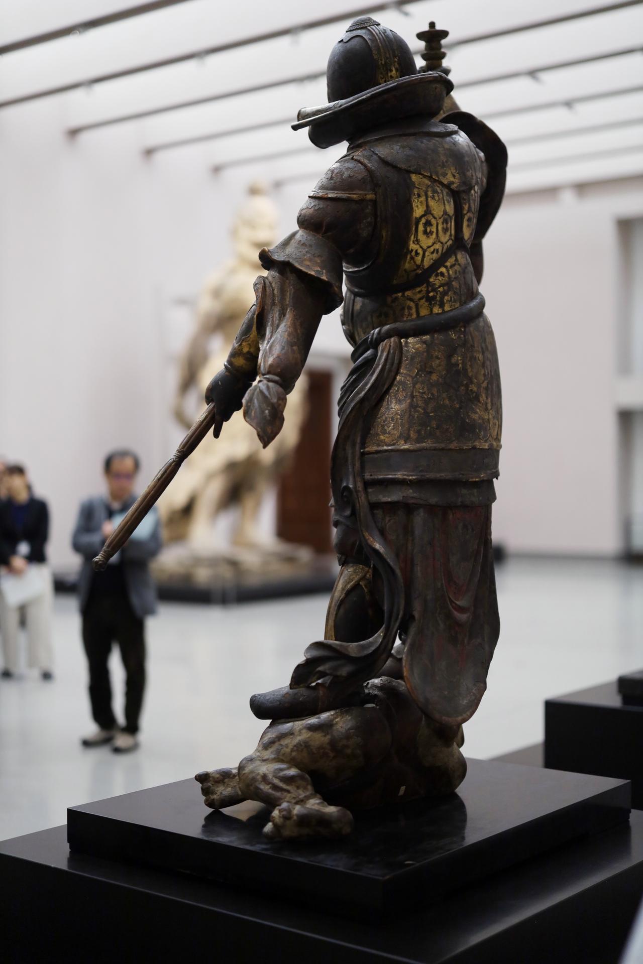 画像2: 四天王立像（多聞天）平安〜鎌倉時代・12〜13世紀 奈良国立博物館 （興福寺旧蔵）　重要文化財 令和6年度保存修理　助成：バンク・オブ・アメリカ　施工：公益財団法人美術院