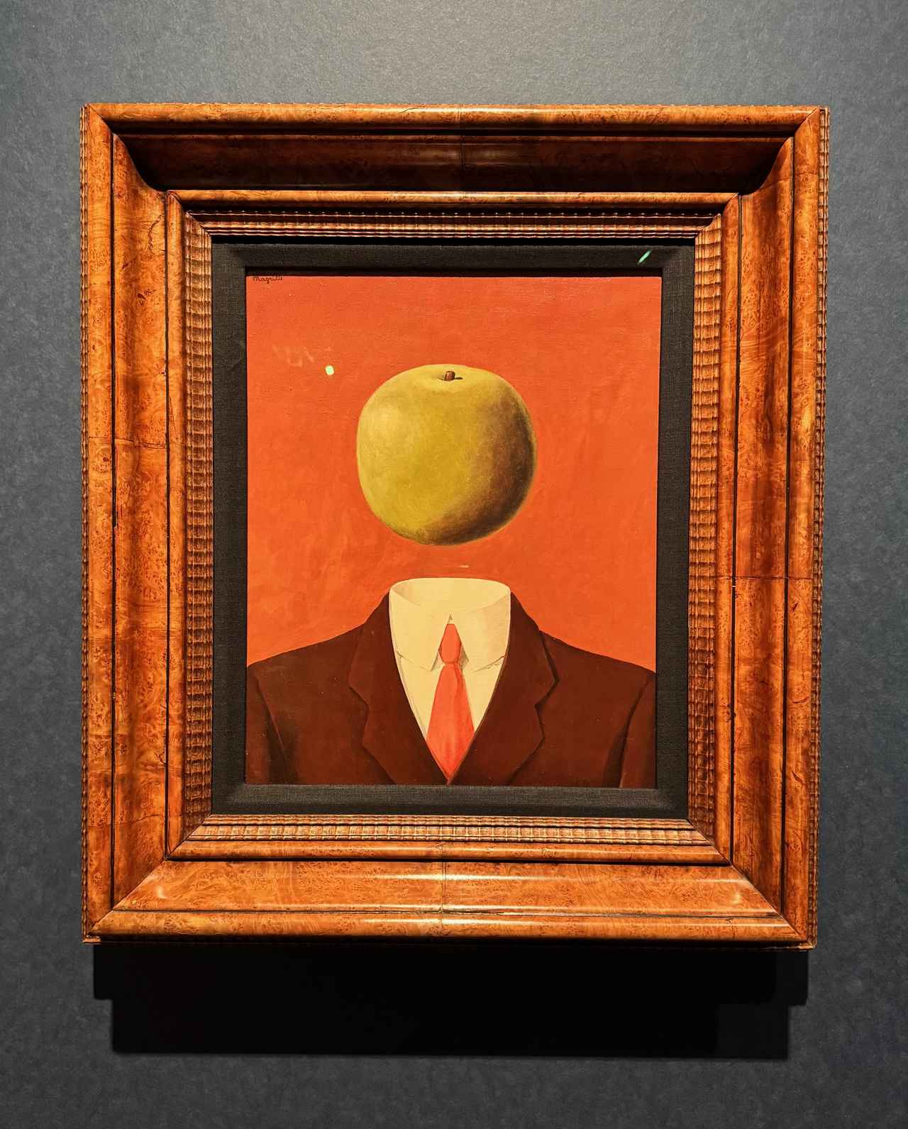 画像: ルネ・マグリット《観念》1966年 油彩・カンヴァス　東京富士美術館蔵 「西洋絵画400年の旅―珠玉の東京富士美術館コレクション」京都市京セラ美術館　内覧会にて撮影 photo by ©cinefil