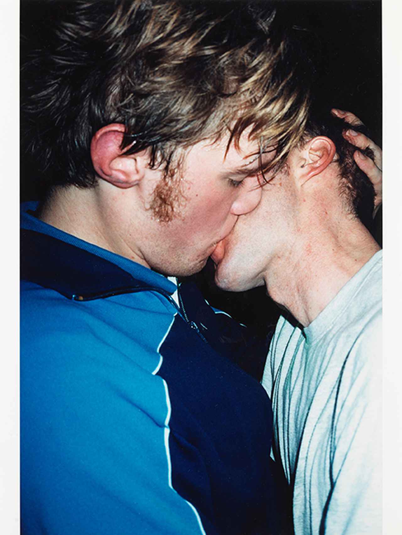 画像: ヴォルフガング・ティルマンス《ザ・コック(キス)》2002年 テート美術館蔵 © Wolfgang Tillmans, Courtesy of Maureen Paley, London; Galerie Buchholz; David Zwirner, New York